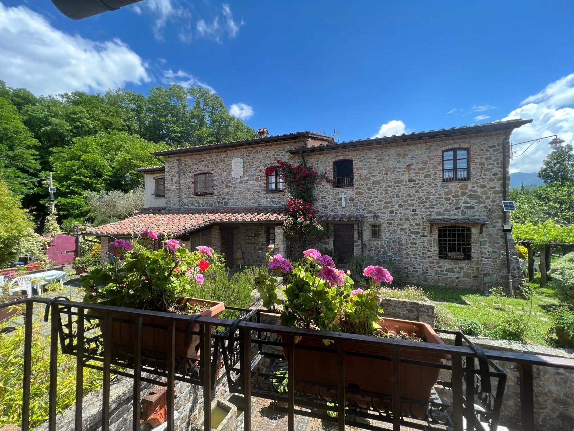 Podere Beatrice 20 Pax By Villasretreats Bardine di San Terenzo Exterior photo